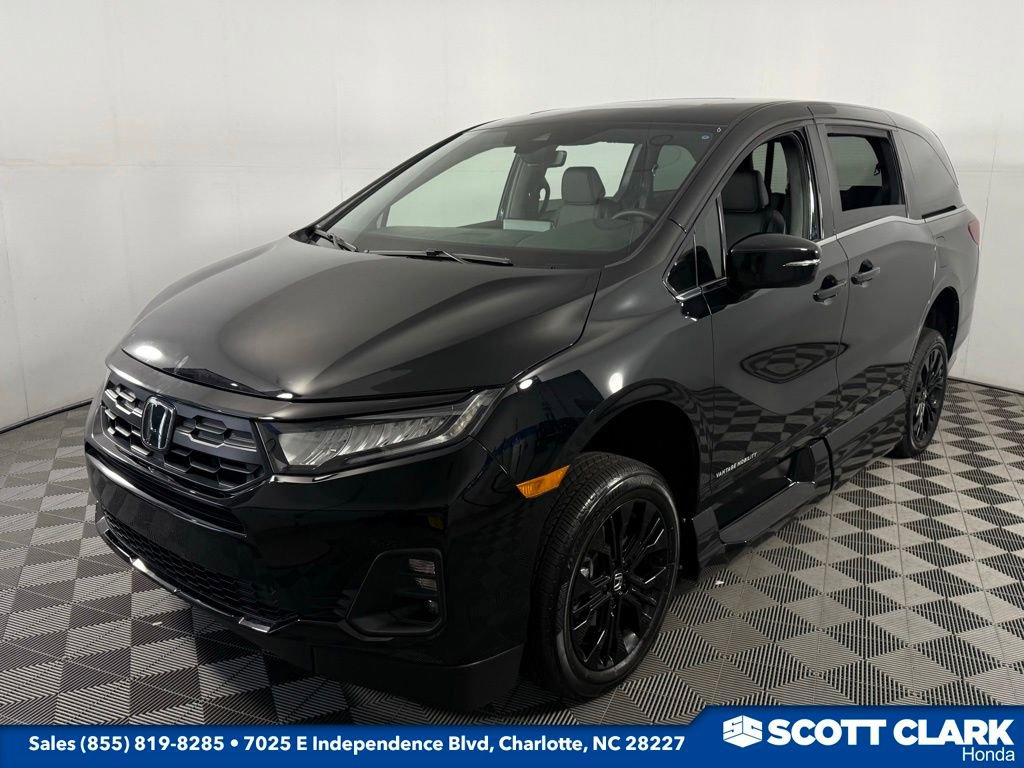 Used 2025 Honda Odyssey Sport-L image 3