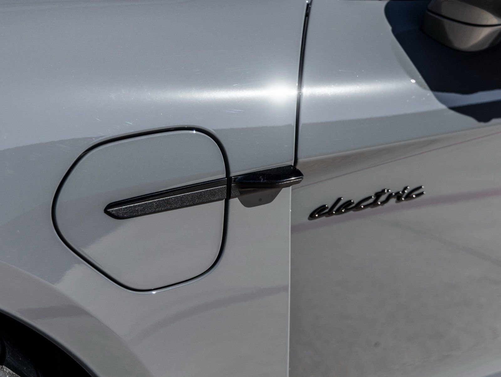 New 2026 Porsche Taycan Turbo S image 17