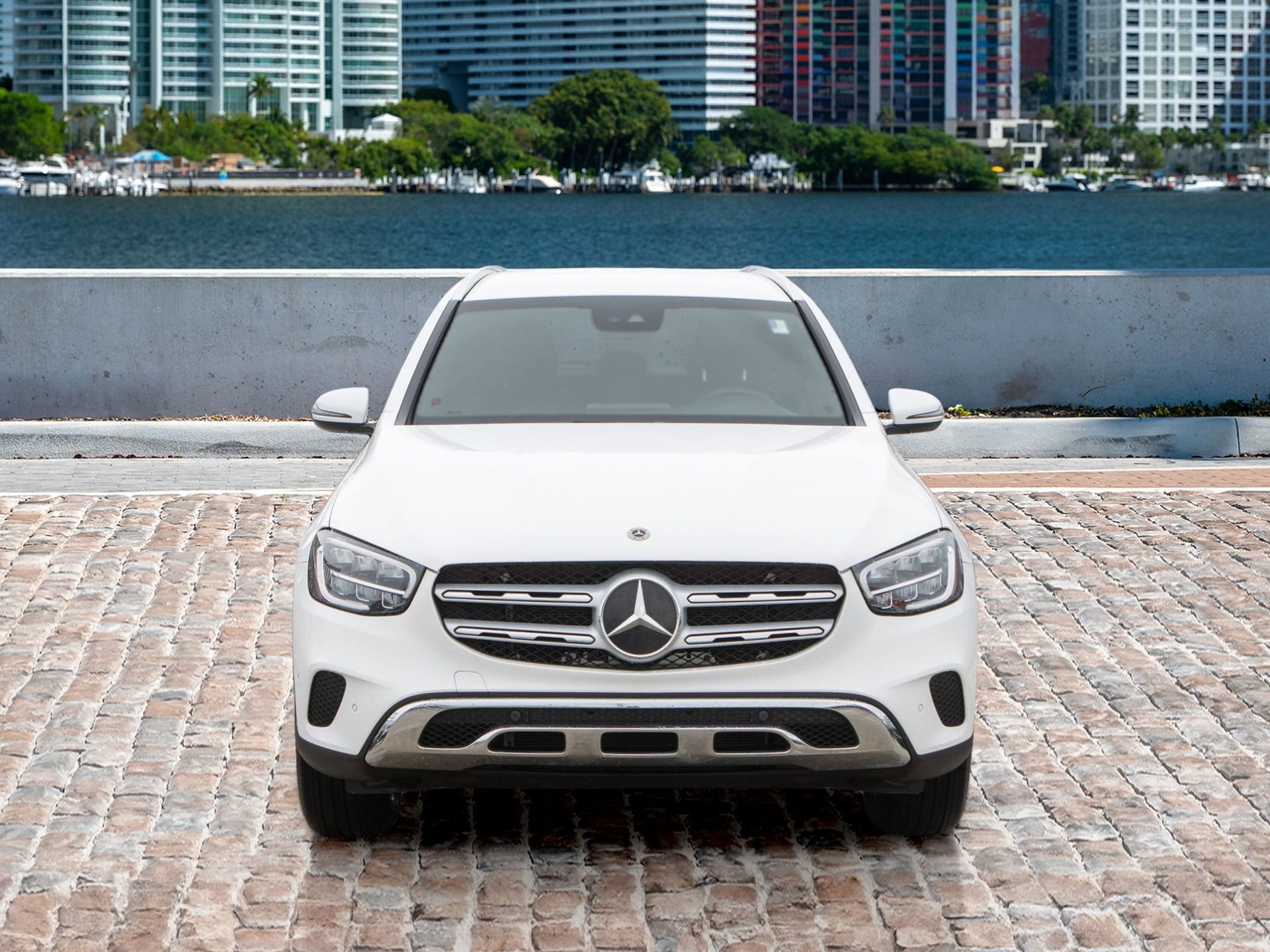 Used 2022 Mercedes-Benz GLC 300 video 2