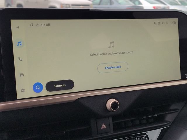 Certified 2023 Toyota Crown Limited image 21