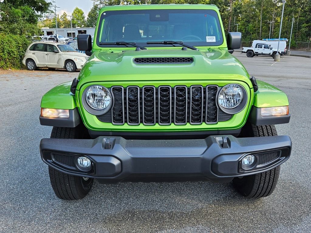 New 2025 Jeep Gladiator Sport AWD/4WD image 2