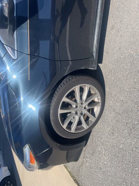 Used 2015 Toyota Avalon XLE Touring image 13