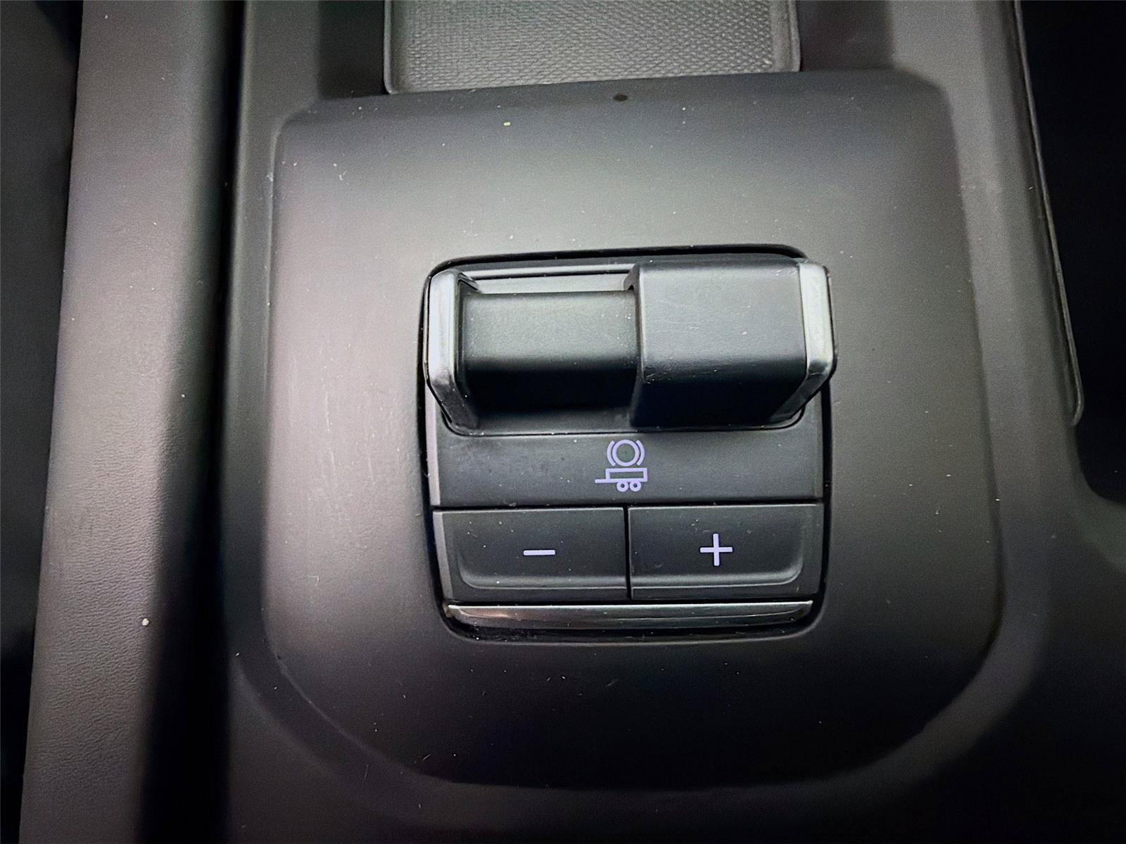 Used 2024 GMC Sierra 2500 AT4X w/ AT4X AEV Edition AWD/4WD image 44