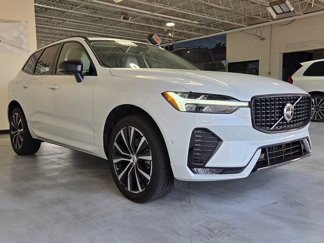 Used 2025 Volvo XC60 B5 Plus w/ Climate Package AWD/4WD image 6