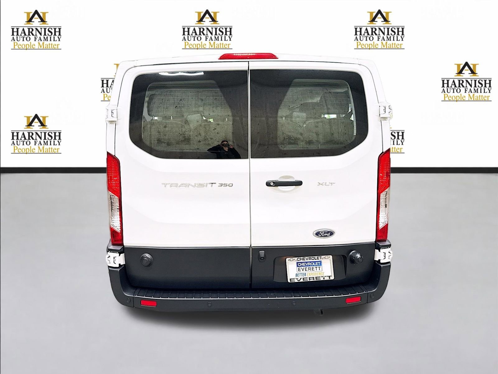 Used 2024 Ford Transit 350 XLT RWD image 6