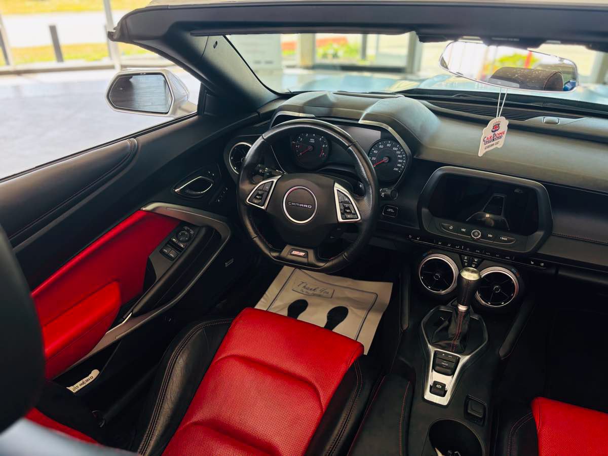 Used 2016 Chevrolet Camaro SS RWD image 46