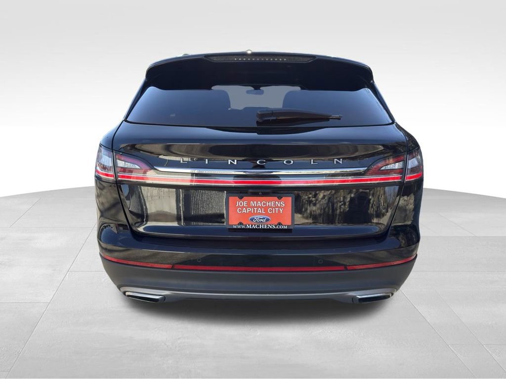 Used 2022 Lincoln Nautilus Reserve w/ Luxury Package image 8