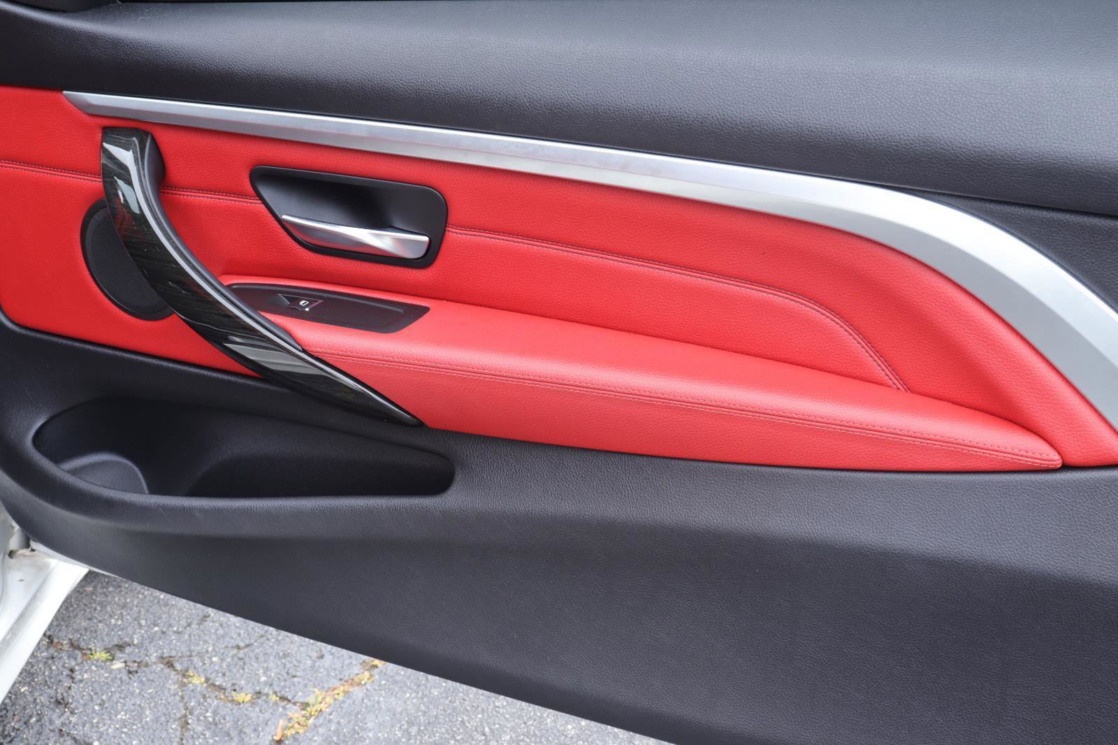 Used 2019 BMW 430i Coupe w/ M Sport Package RWD image 14