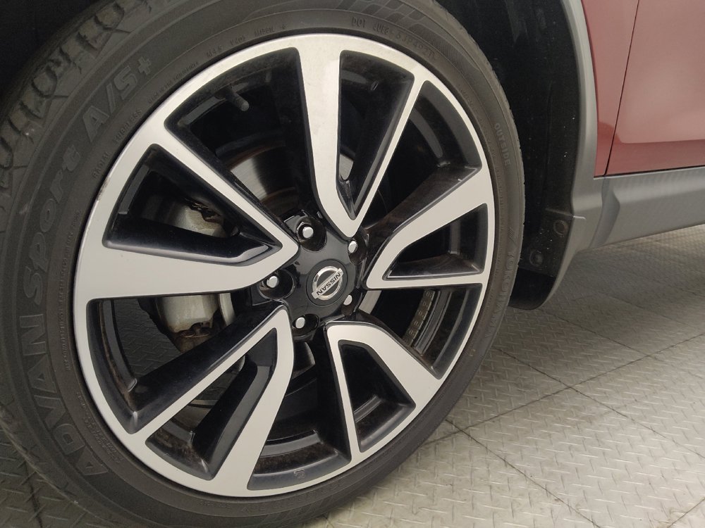 Used 2019 Nissan Rogue Sport SL FWD image 31