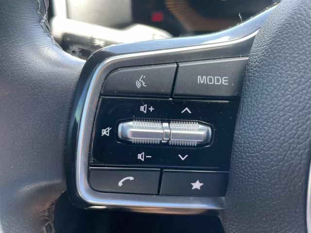 Certified 2024 Kia Sorento S FWD image 30