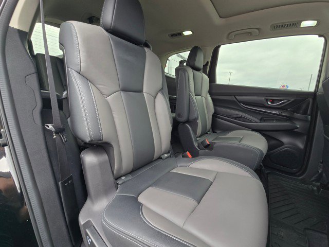 Used 2022 Subaru Ascent Onyx Edition image 15