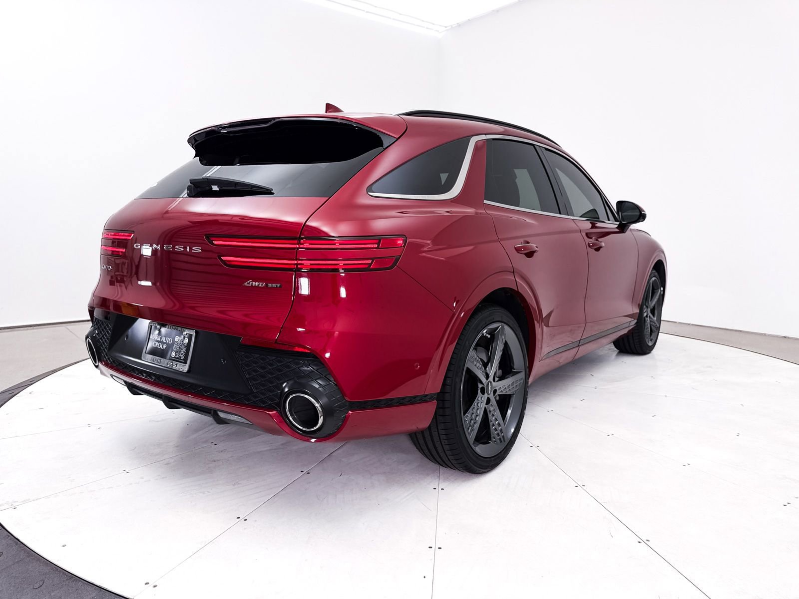 Used 2022 Genesis GV70 3.5T Sport w/ Sport Prestige Package AWD/4WD image 20