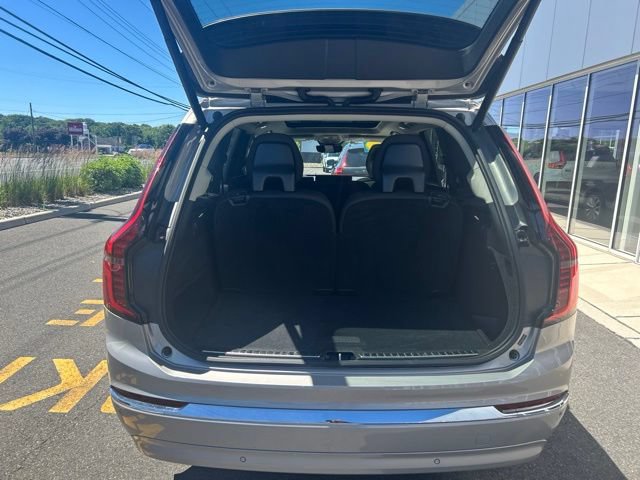 Certified 2025 Volvo XC90 B5 Plus AWD/4WD image 11