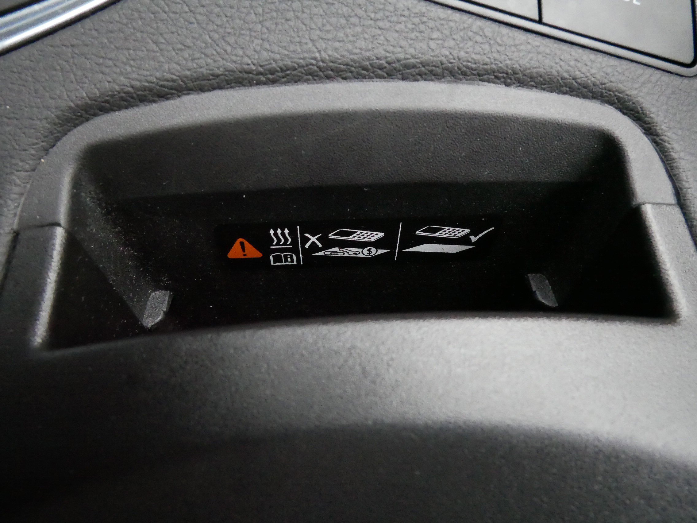 Used 2022 Cadillac XT6 Premium Luxury w/ Platinum Package AWD/4WD image 33