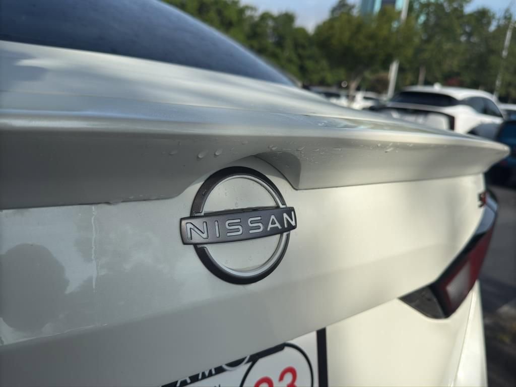 New 2025 Nissan Altima 2.5 SR w/ SR Premium Package image 12