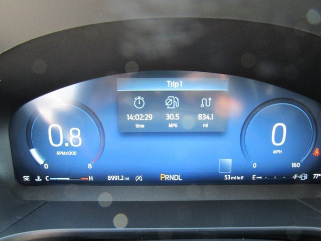 Used 2025 Ford Escape Platinum w/ Premium Technology Package AWD/4WD image 16