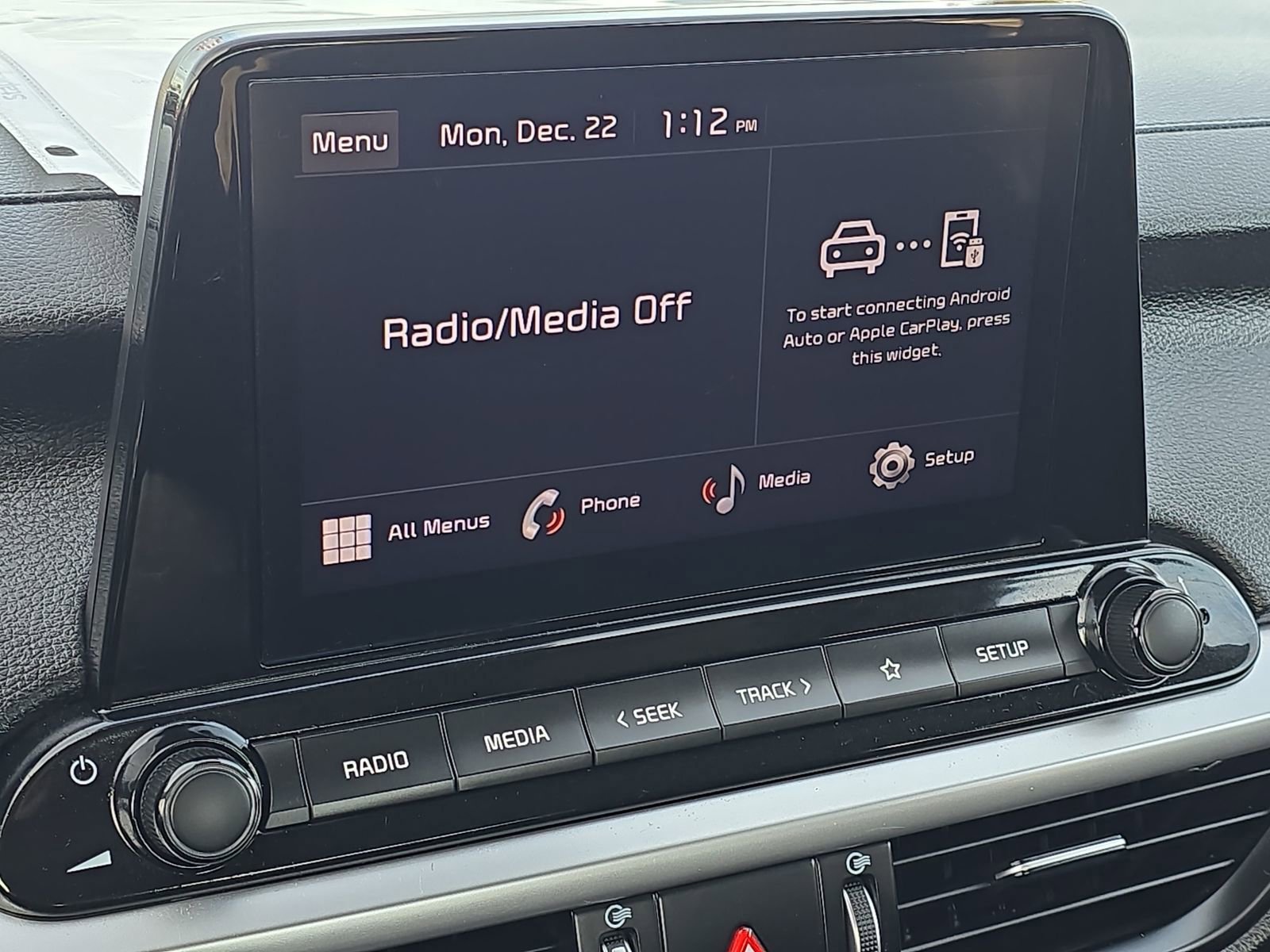 Used 2024 Kia Forte LXS image 21