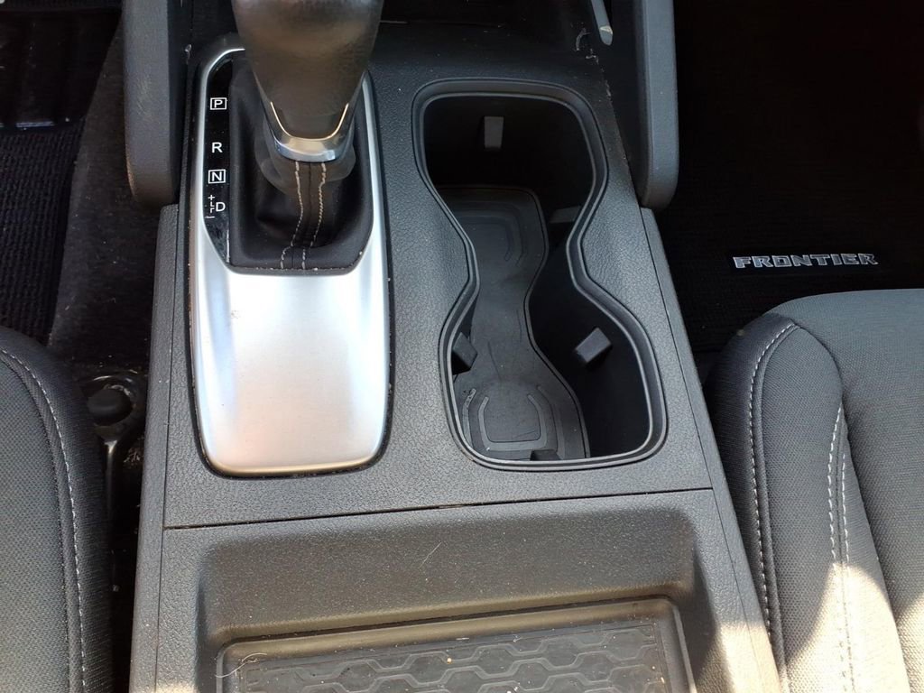 Used 2024 Nissan Frontier SV w/ SV Convenience Package image 23