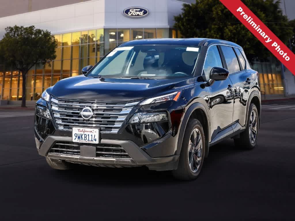 Used 2026 Nissan Rogue SV FWD image 1