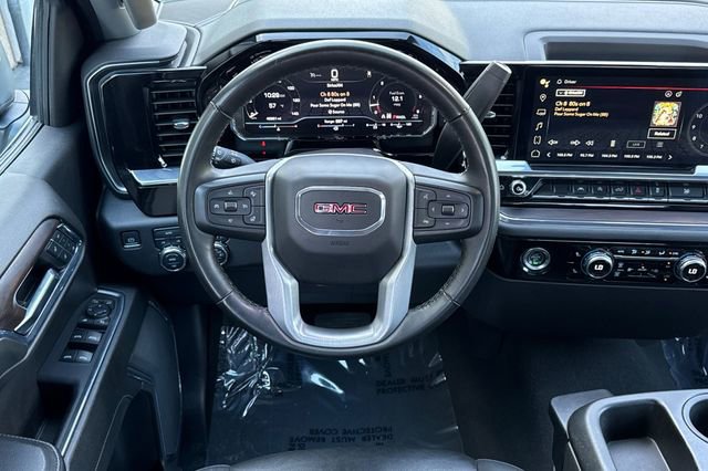 Used 2024 GMC Sierra 1500 SLT AWD/4WD image 16