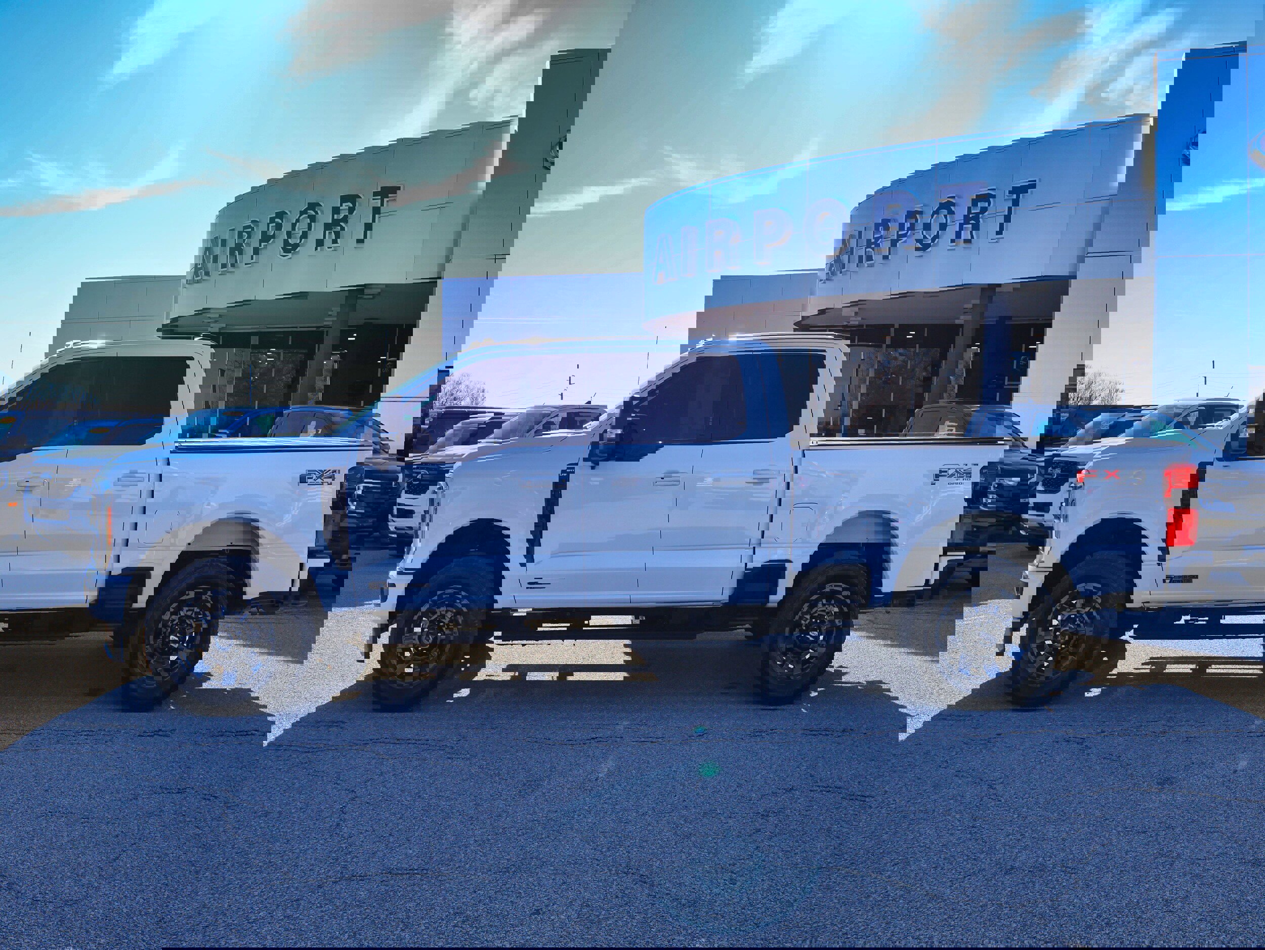 Used 2024 Ford F250 Lariat w/ Sport Appearance Package image 2