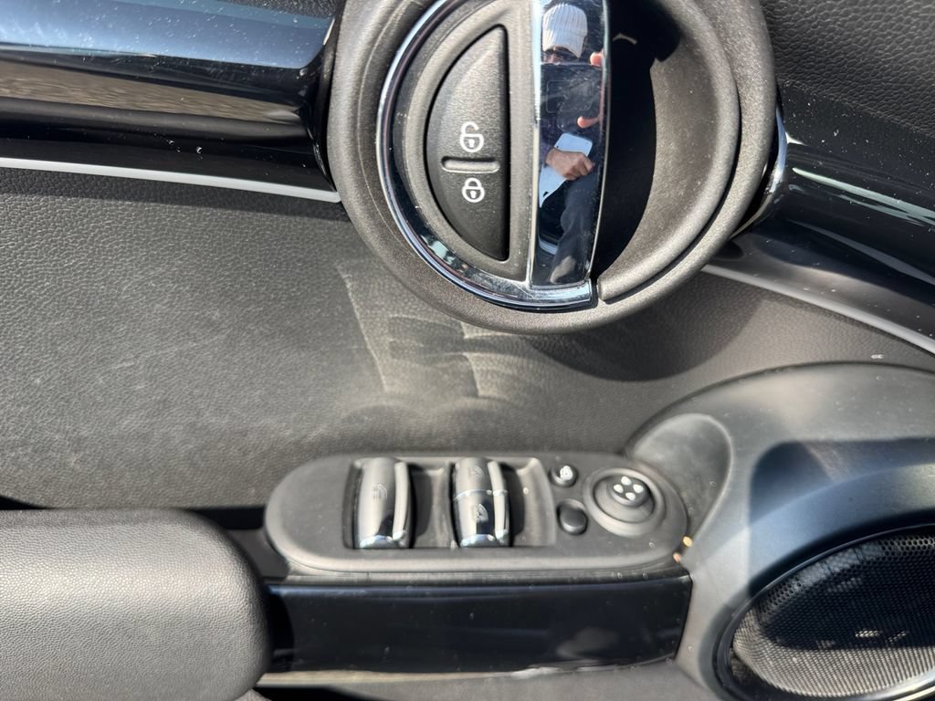 Used 2024 MINI Cooper S w/ Seaside Edition FWD image 14
