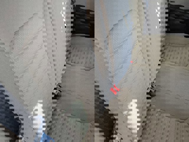 Used 2018 Ford Fusion S image 10