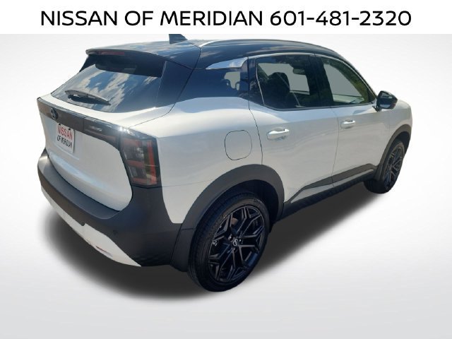 New 2027 Nissan Kicks SR FWD image 5