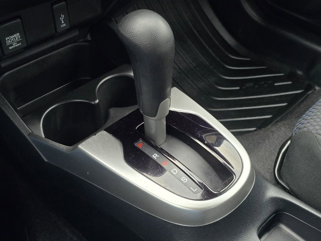 Used 2018 Honda Fit LX image 23