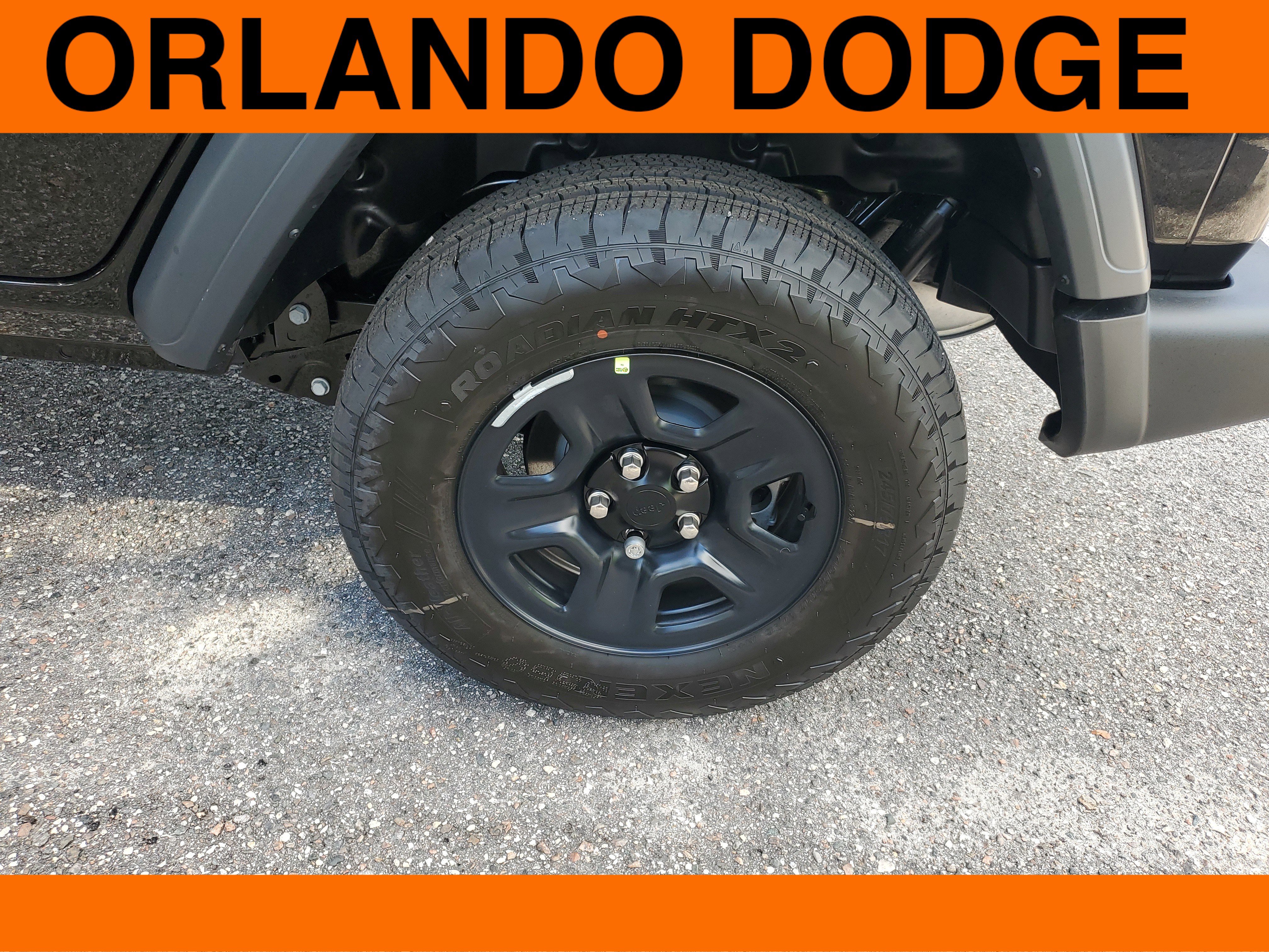 Used 2026 Jeep Wrangler Sport image 5