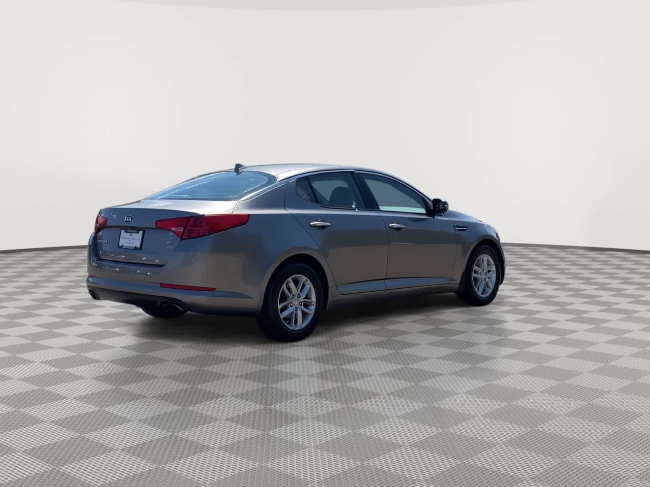 Used 2013 Kia Optima LX w/ Convenience Plus Pkg FWD image 8