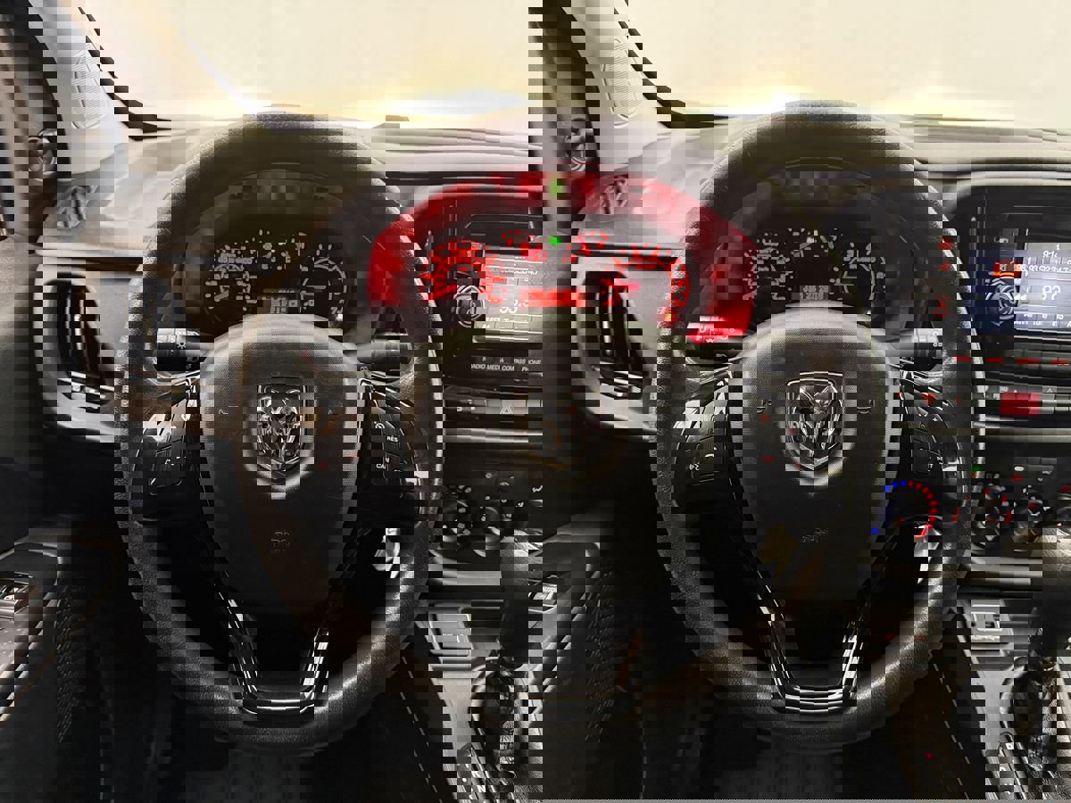 Used 2018 RAM ProMaster City Tradesman image 11