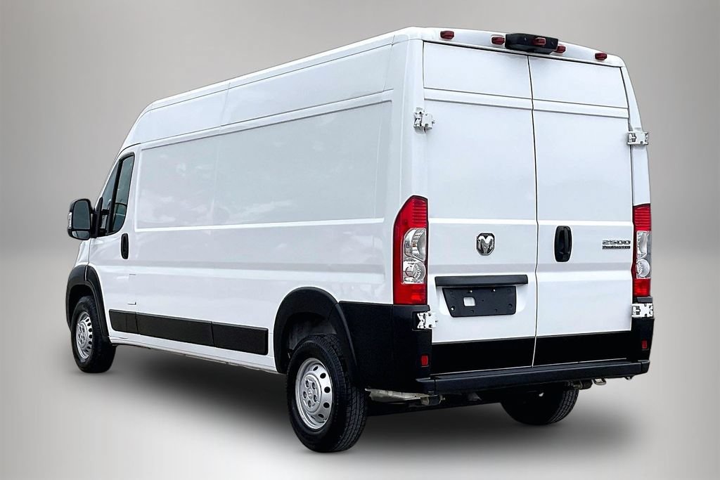 Used 2025 RAM ProMaster 2500 w/ Convenience Group FWD image 4
