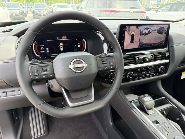 New 2026 Nissan Pathfinder Platinum AWD/4WD image 16