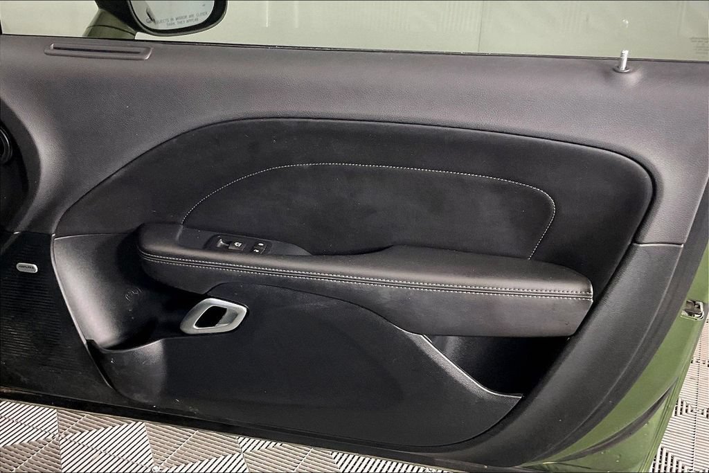 Used 2018 Dodge Challenger SXT Plus RWD image 21