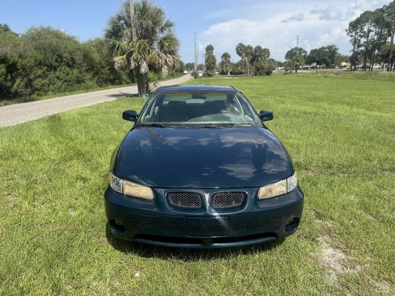 Used 1997 Pontiac Grand Prix GT w/ Opt Pkg FWD image 8