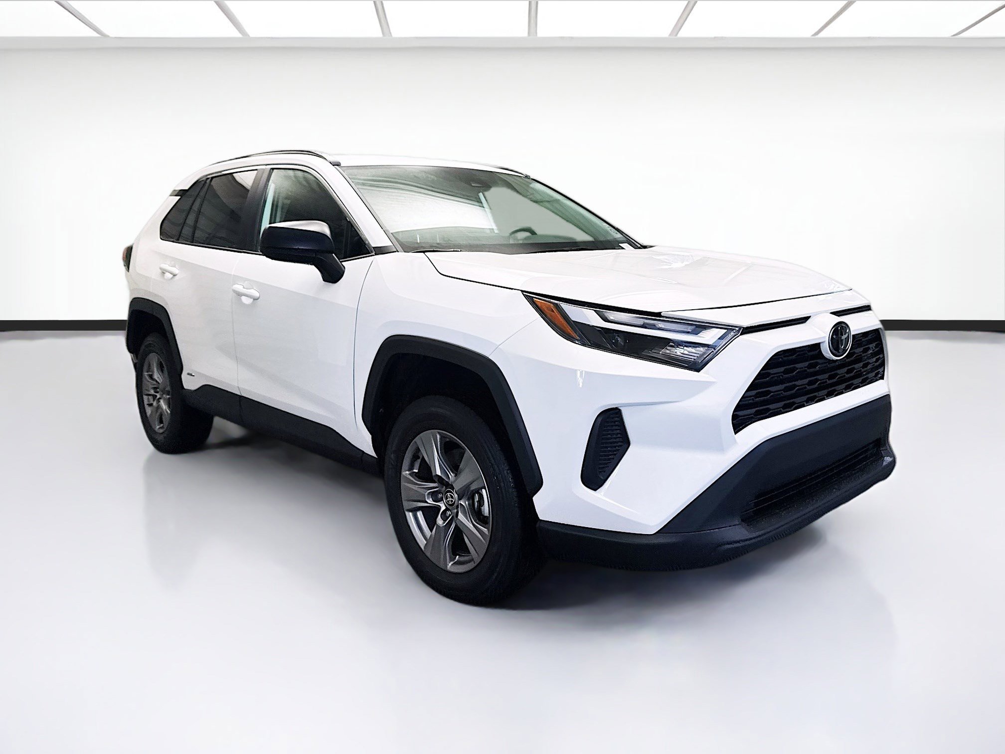 Used 2025 Toyota RAV4 LE image 3
