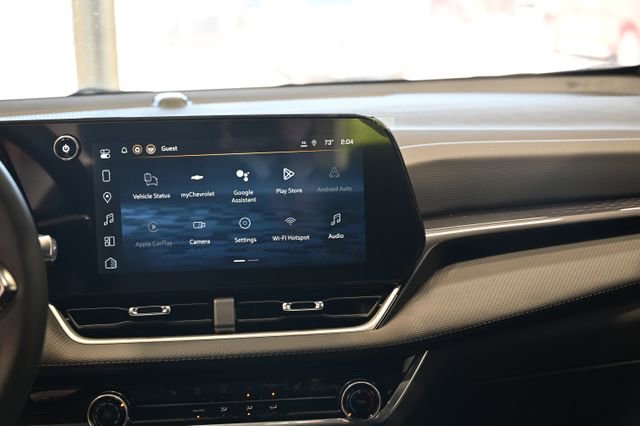 New 2026 Chevrolet Equinox LT w/ Safety and Technology Package FWD image 15