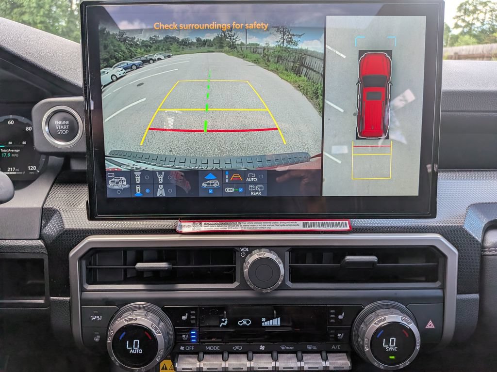 Used 2025 Toyota 4Runner Limited RWD image 21