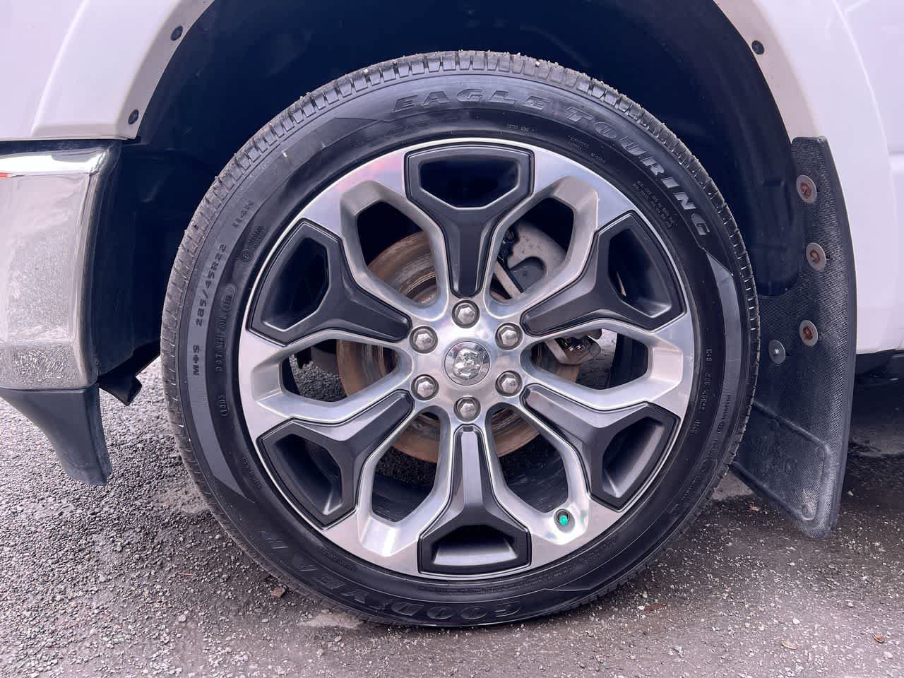 Used 2019 RAM 1500 Laramie Longhorn AWD/4WD image 10