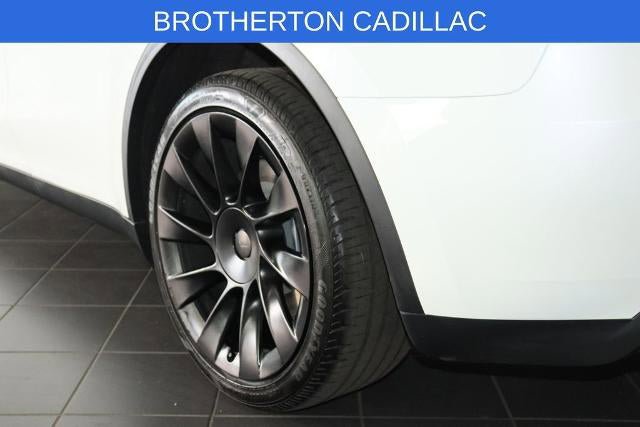 Used 2024 Tesla Model Y Long Range AWD/4WD image 14