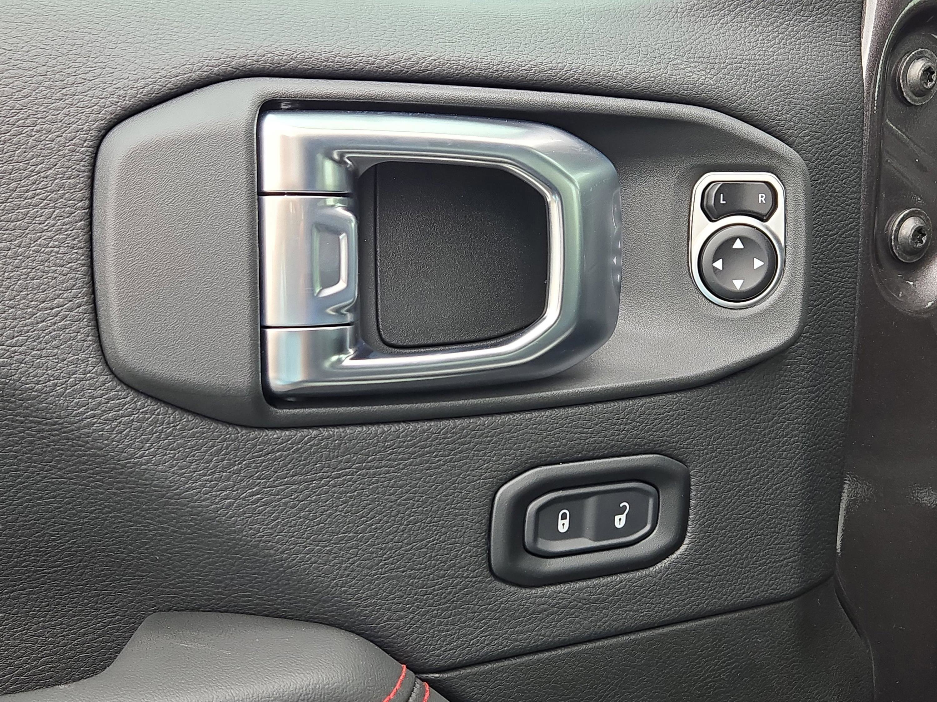 New 2026 Jeep Wrangler Unlimited Rubicon w/ Safety Group image 14