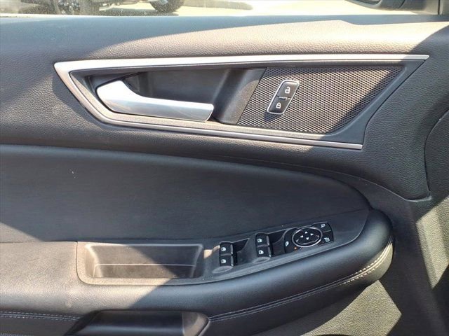 Used 2023 Ford Edge SEL w/ Convenience Package image 24