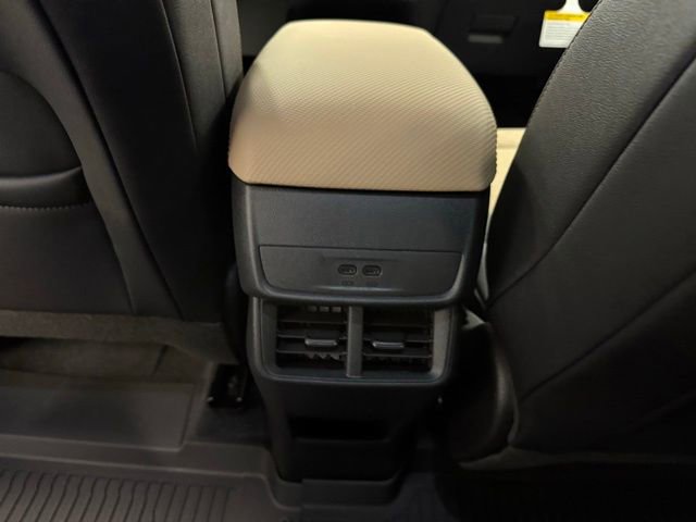 New 2026 Chevrolet Equinox ACTIV image 17