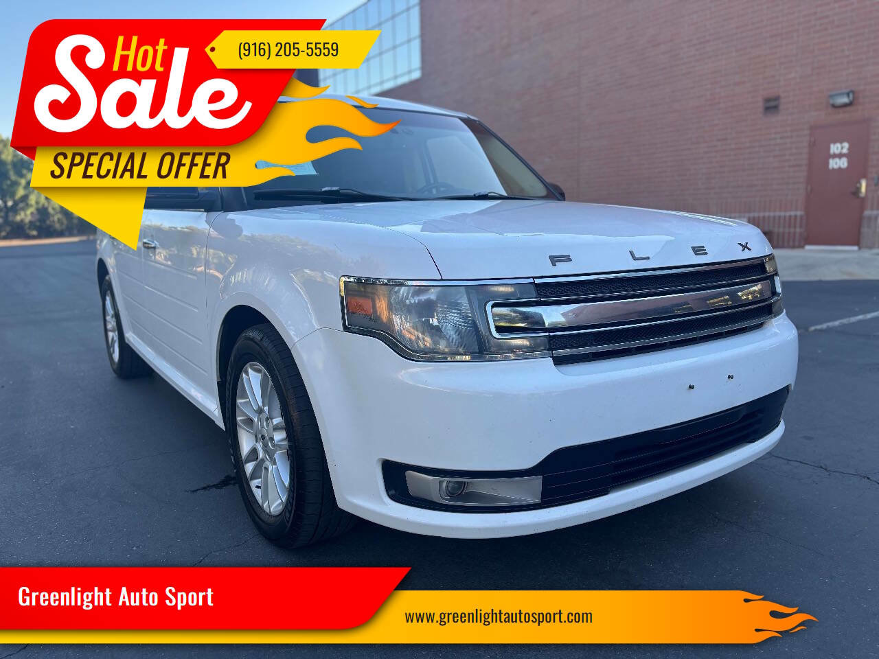 Used 2015 Ford Flex SEL image 1