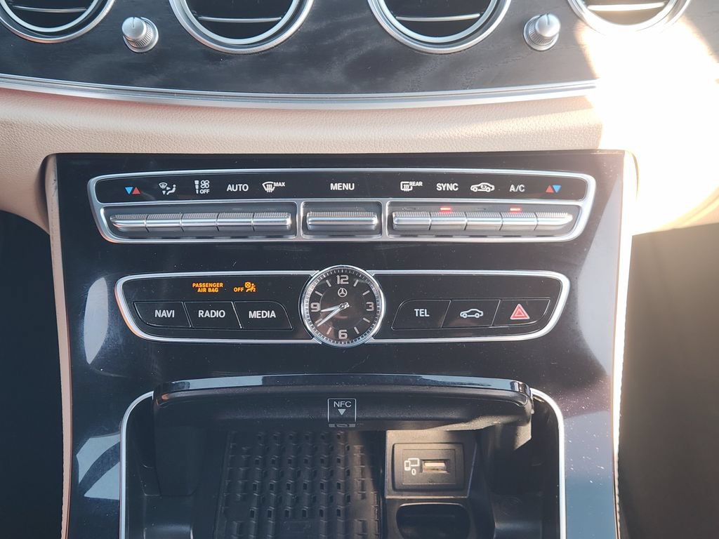 Used 2017 Mercedes-Benz E 300 image 16