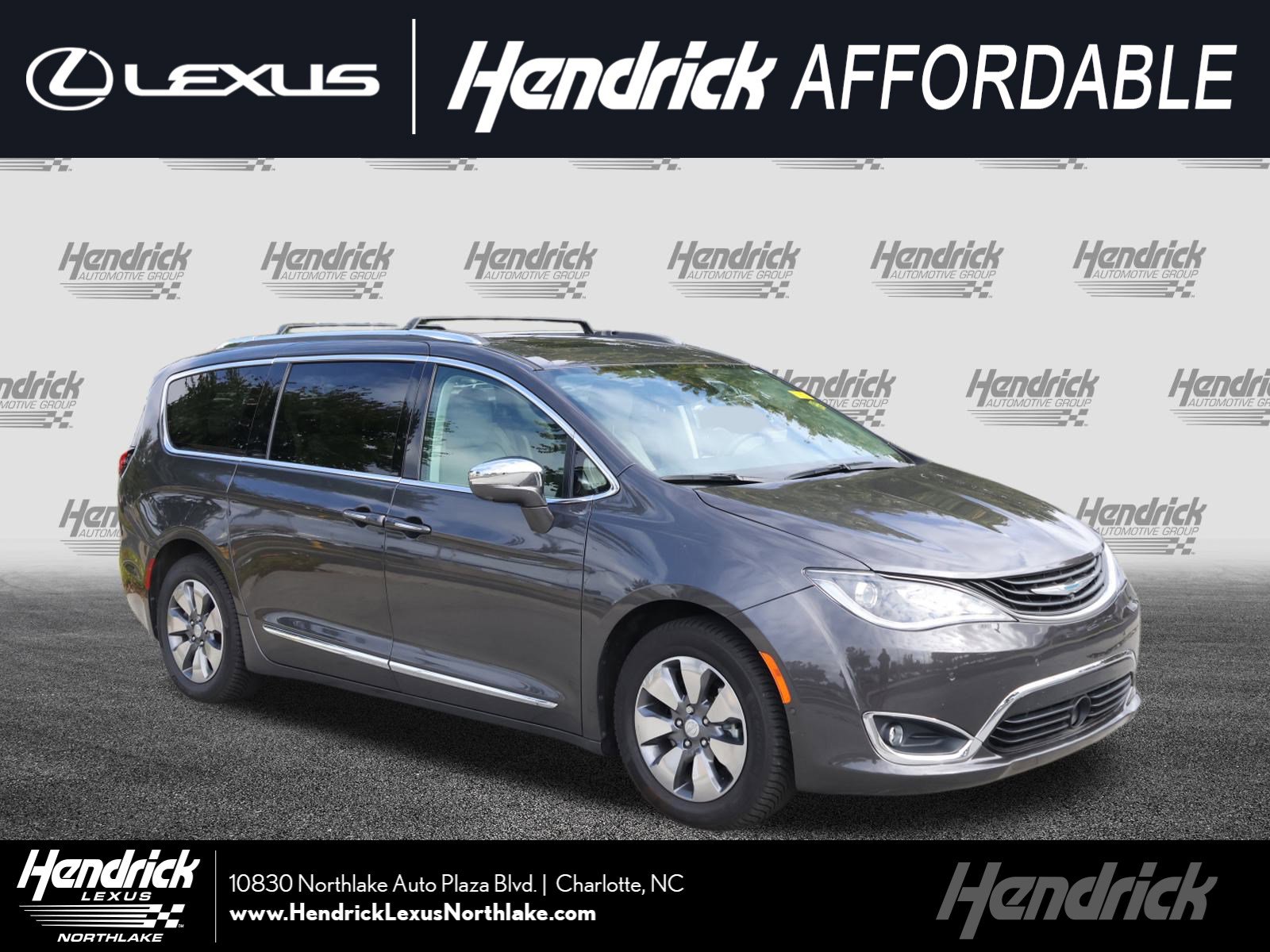 Used 2017 Chrysler Pacifica Platinum