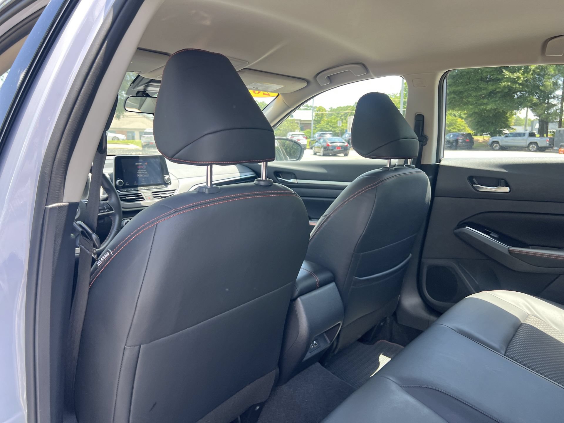 Used 2024 Nissan Altima 2.5 SR FWD image 18