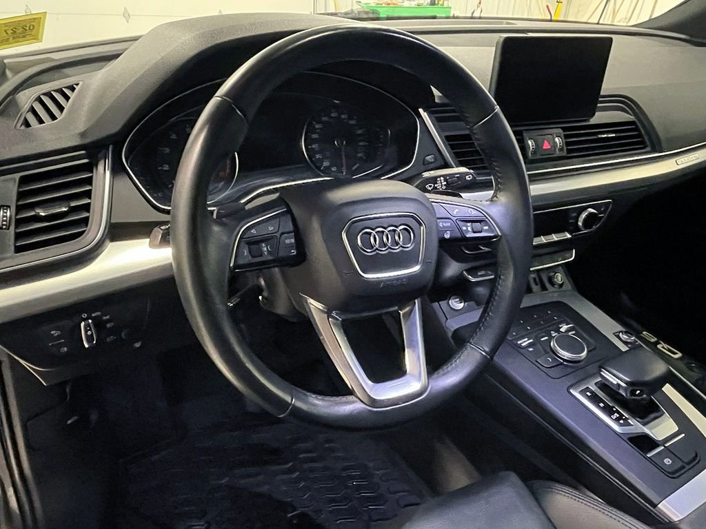 Used 2020 Audi Q5 2.0T Premium w/ Titanium Sport Package image 20