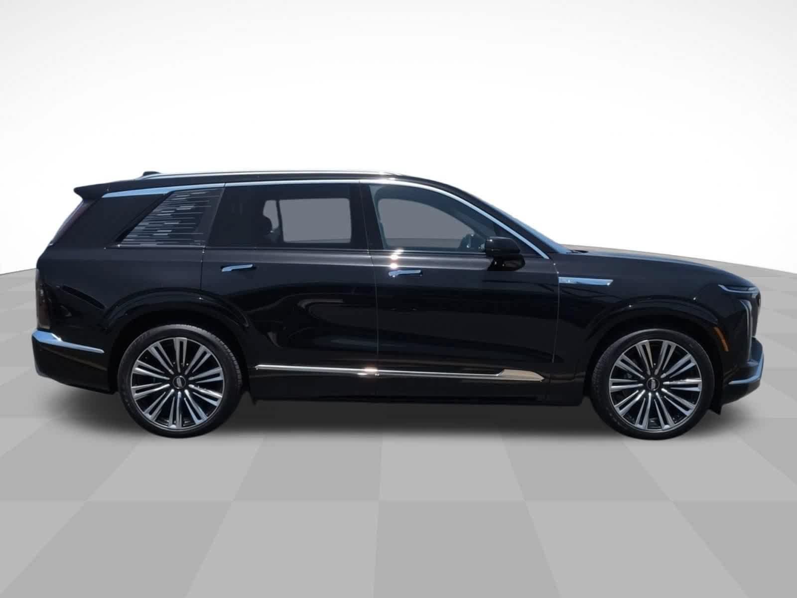 Used 2026 Cadillac Vistiq Premium Luxury AWD/4WD image 4